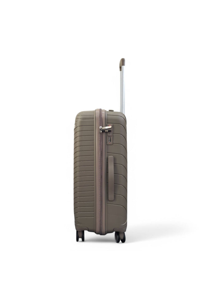 Chita Medium Hard Shell Suitcase in Flesh