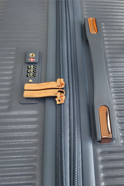 Cowra Cabin Hard Shell Suitcase in Navy Blue