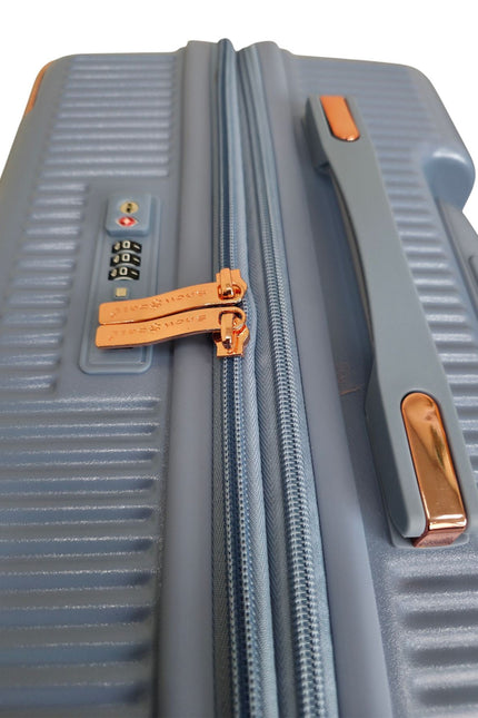 Cowra Large Hard Shell Suitcase in Blue