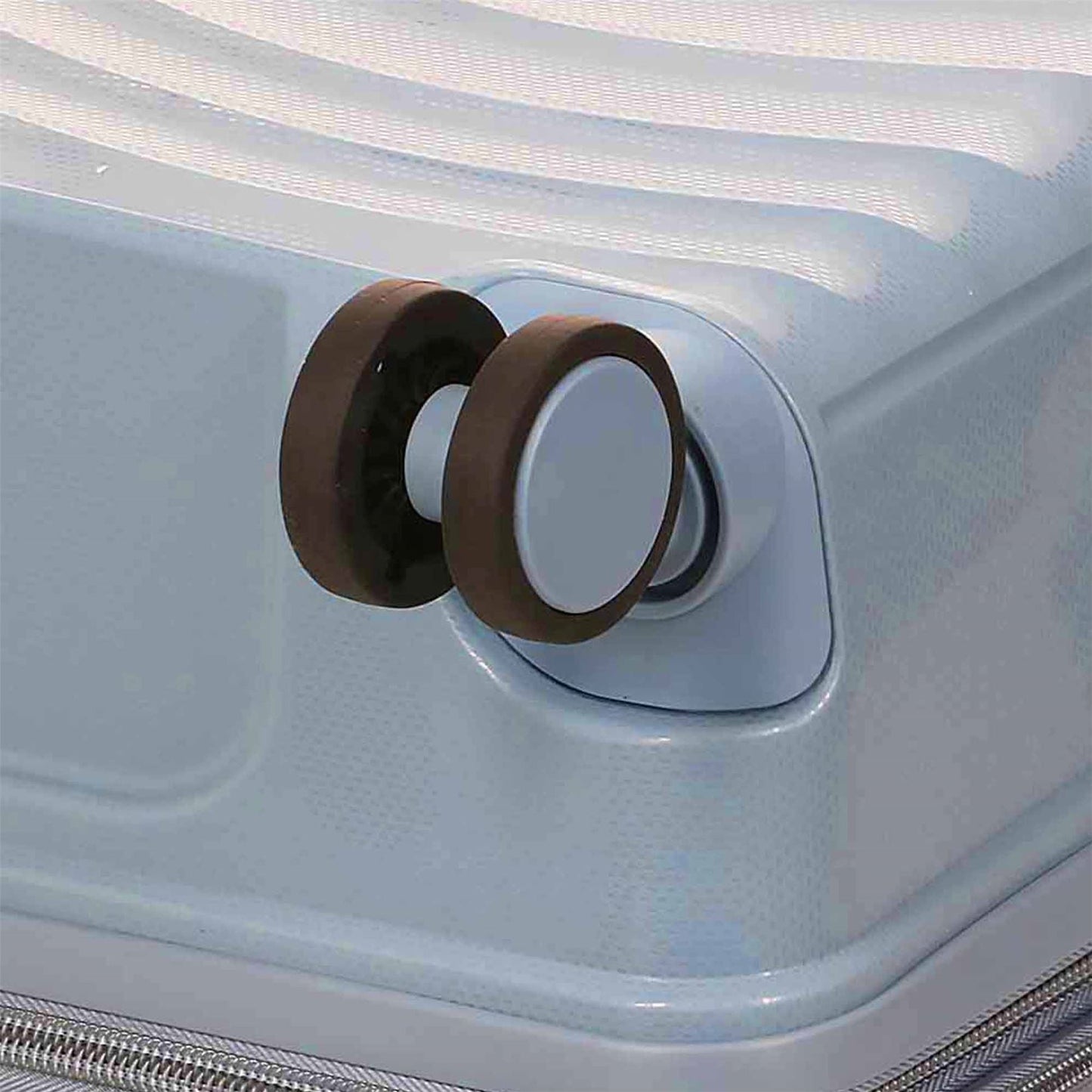 Balranald Cabin Hard Shell Suitcase in Sky Blue