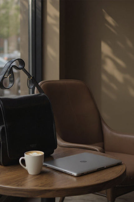 Leather Vintage Black Messenger Shoulder Crossbody Travel Business Bag - Ranger