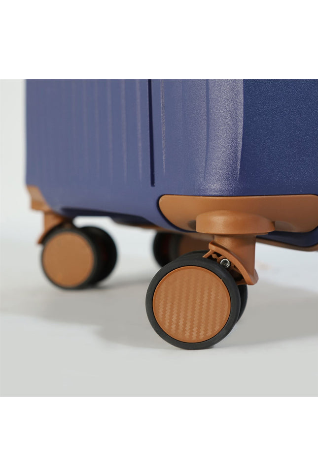 Corowa Medium Hard Shell Suitcase in Teal Blue