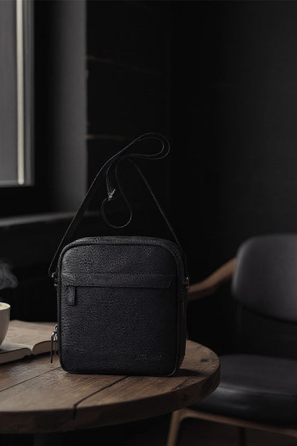 Genuine Leather Black Vintage Messenger Crossbody Travel Bag - Hawthrone